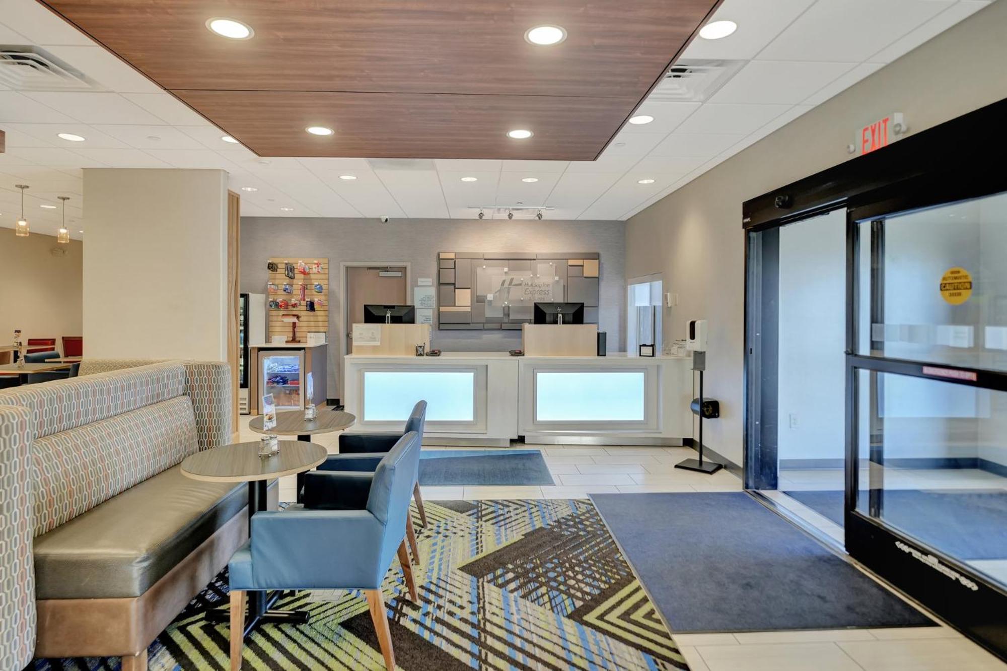 Holiday Inn Express Hotel & Suites Beatrice By Ihg Zewnętrze zdjęcie