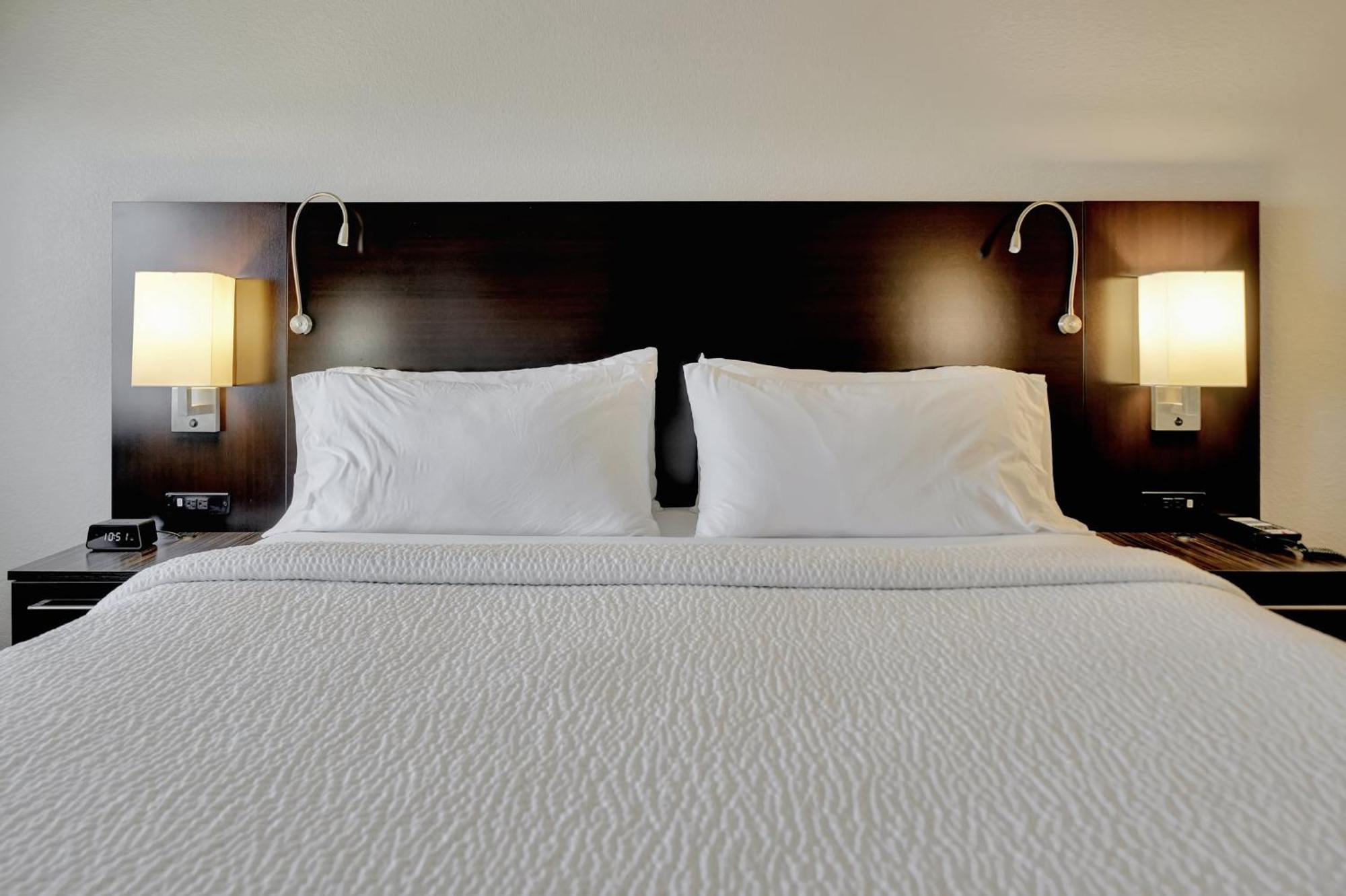 Holiday Inn Express Hotel & Suites Beatrice By Ihg Zewnętrze zdjęcie