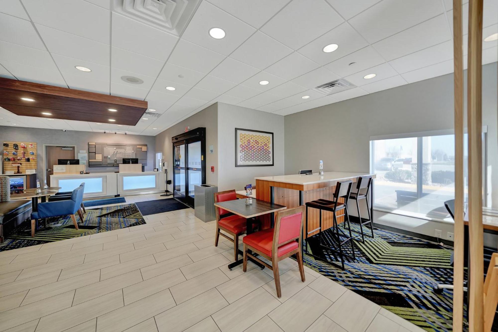 Holiday Inn Express Hotel & Suites Beatrice By Ihg Zewnętrze zdjęcie